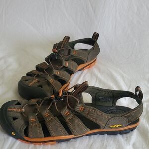 Keen Clearwater CNX II Men's Adventure Sandals - Olive and Orange - New W/O Tags